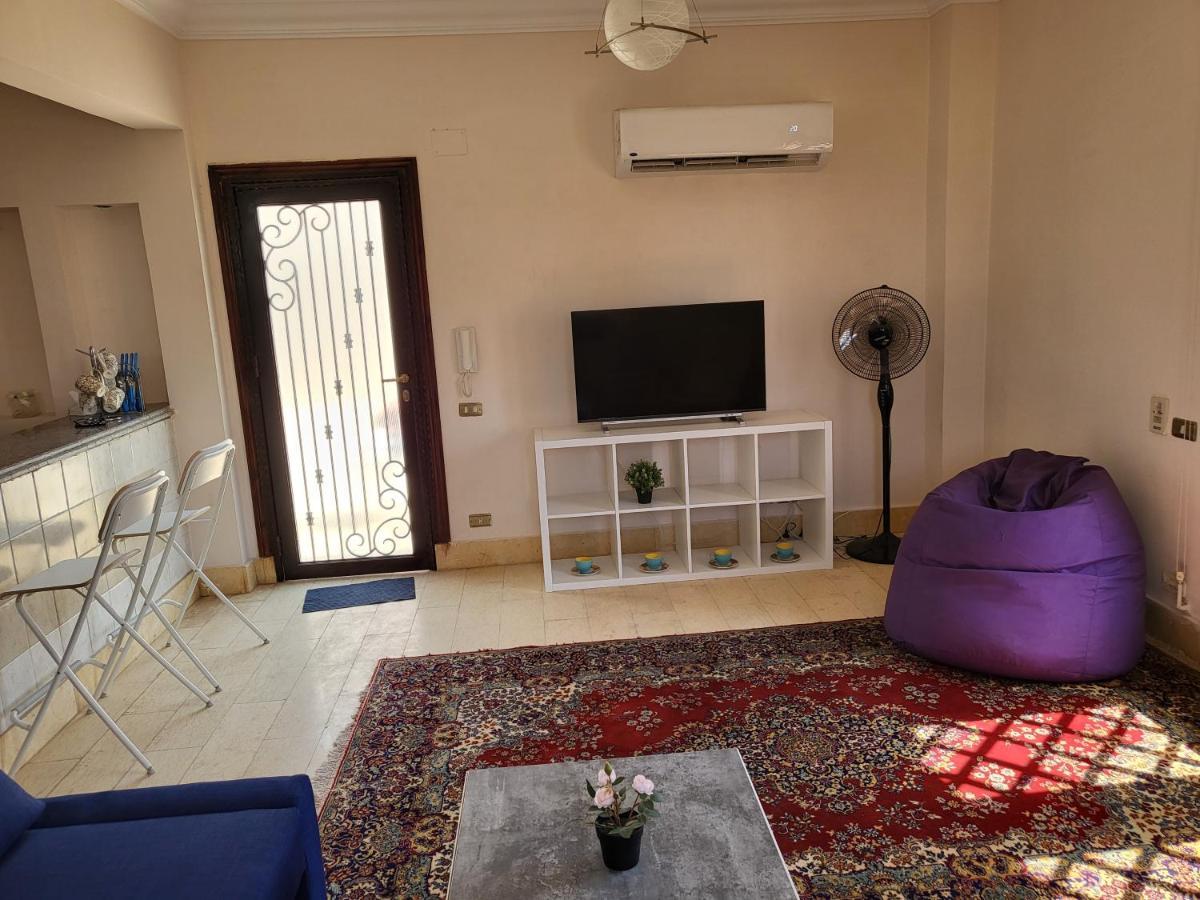 Lovely One-Bedroom Condo With Garden View Каїр Екстер'єр фото
