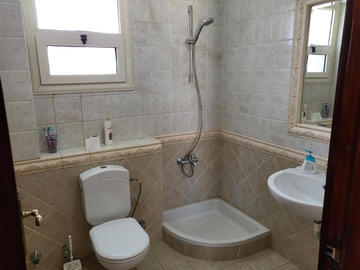Lovely One-Bedroom Condo With Garden View Каїр Екстер'єр фото