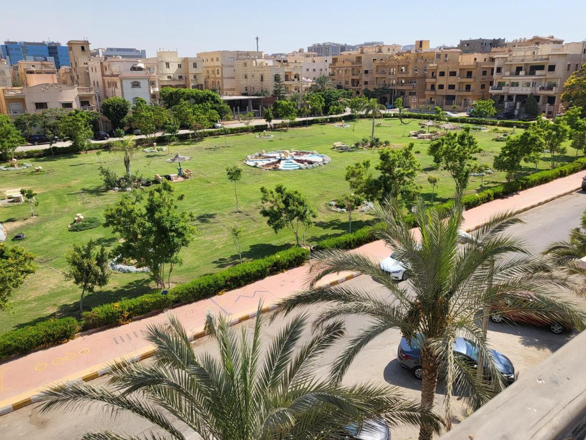 Lovely One-Bedroom Condo With Garden View Каїр Екстер'єр фото